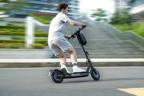 E Scooter Geschwindigkeit: So Schnell Kommen Sie Voran